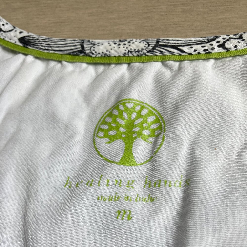 Healing Hands top - Picture 3 of 6